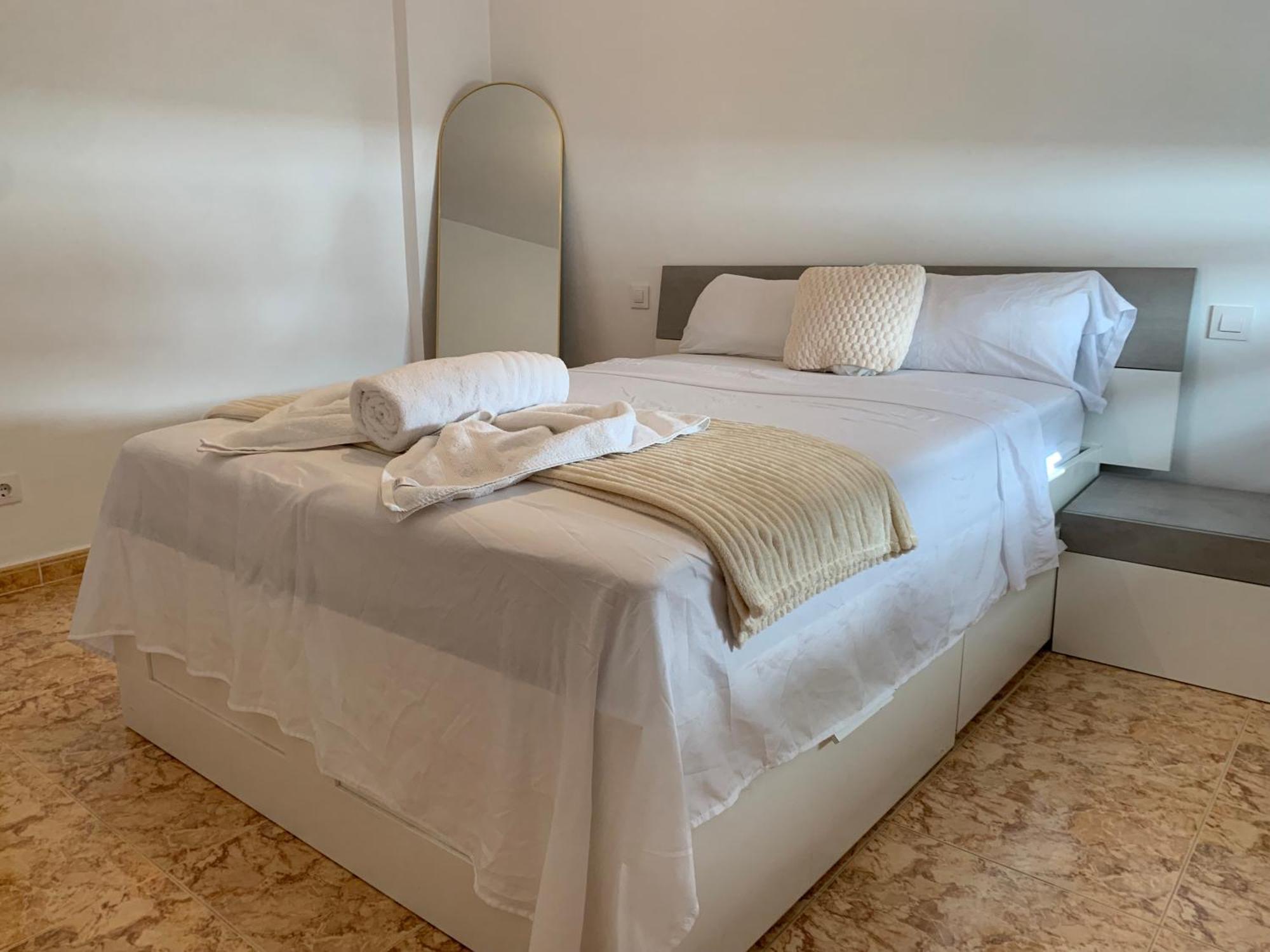 Pisos Baraja Gl Apartment Madrid Exterior foto