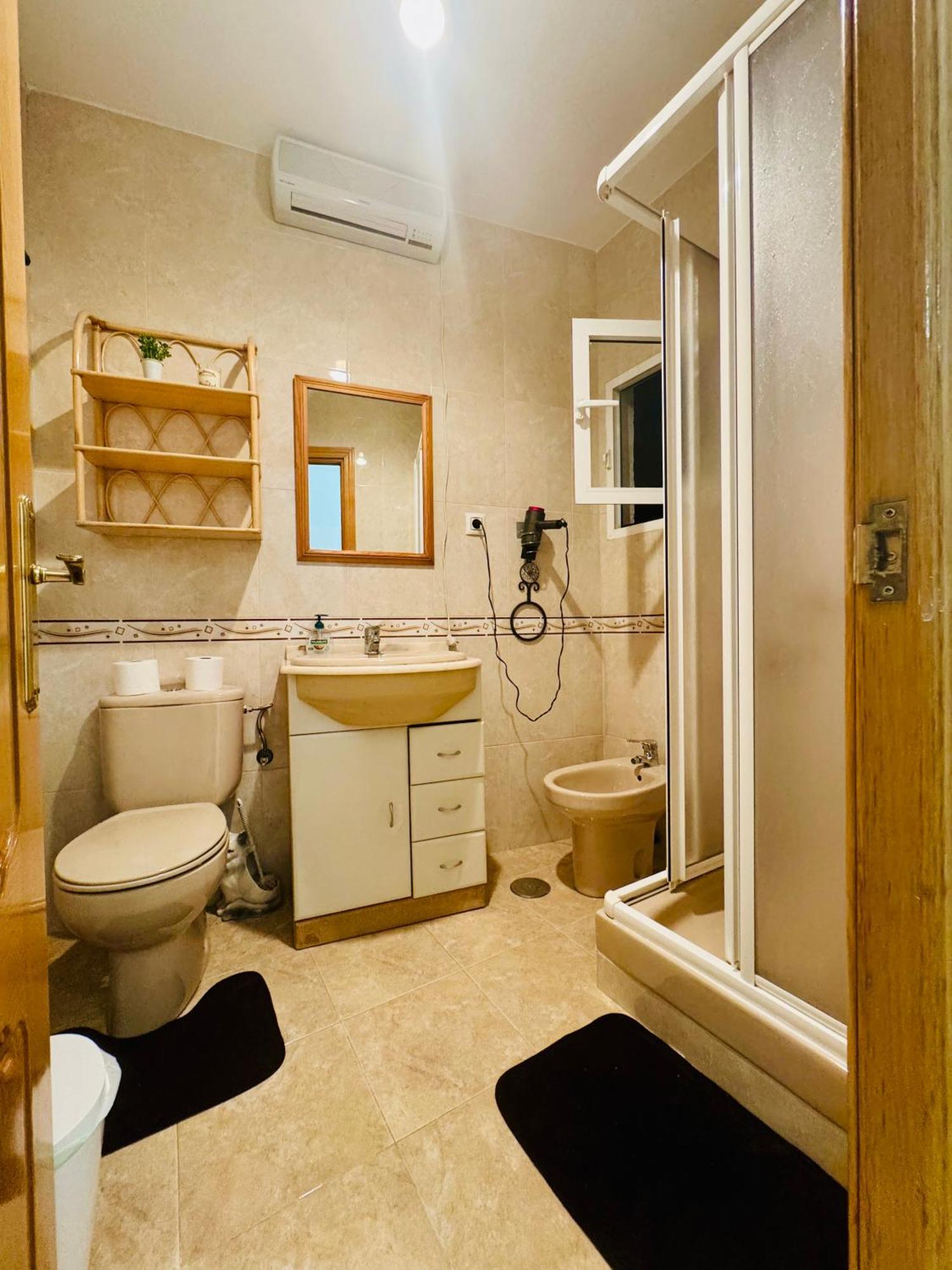 Pisos Baraja Gl Apartment Madrid Exterior foto