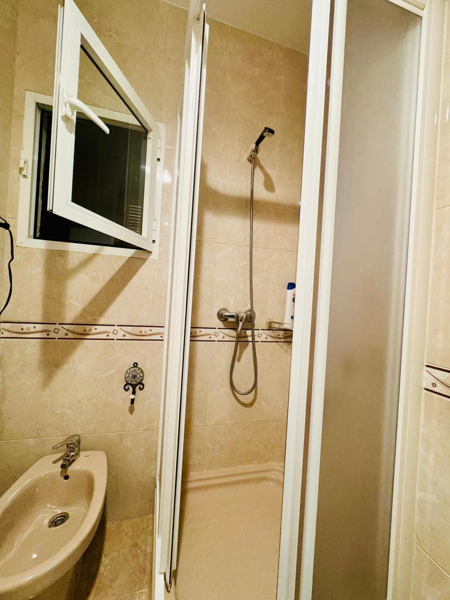 Pisos Baraja Gl Apartment Madrid Exterior foto